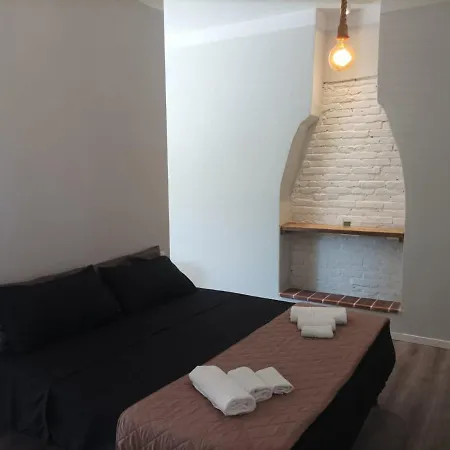 Lucca&joy Apartment *